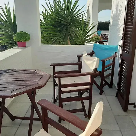 Joanna'S Rooms On The Beach Plaka  Exterior photo