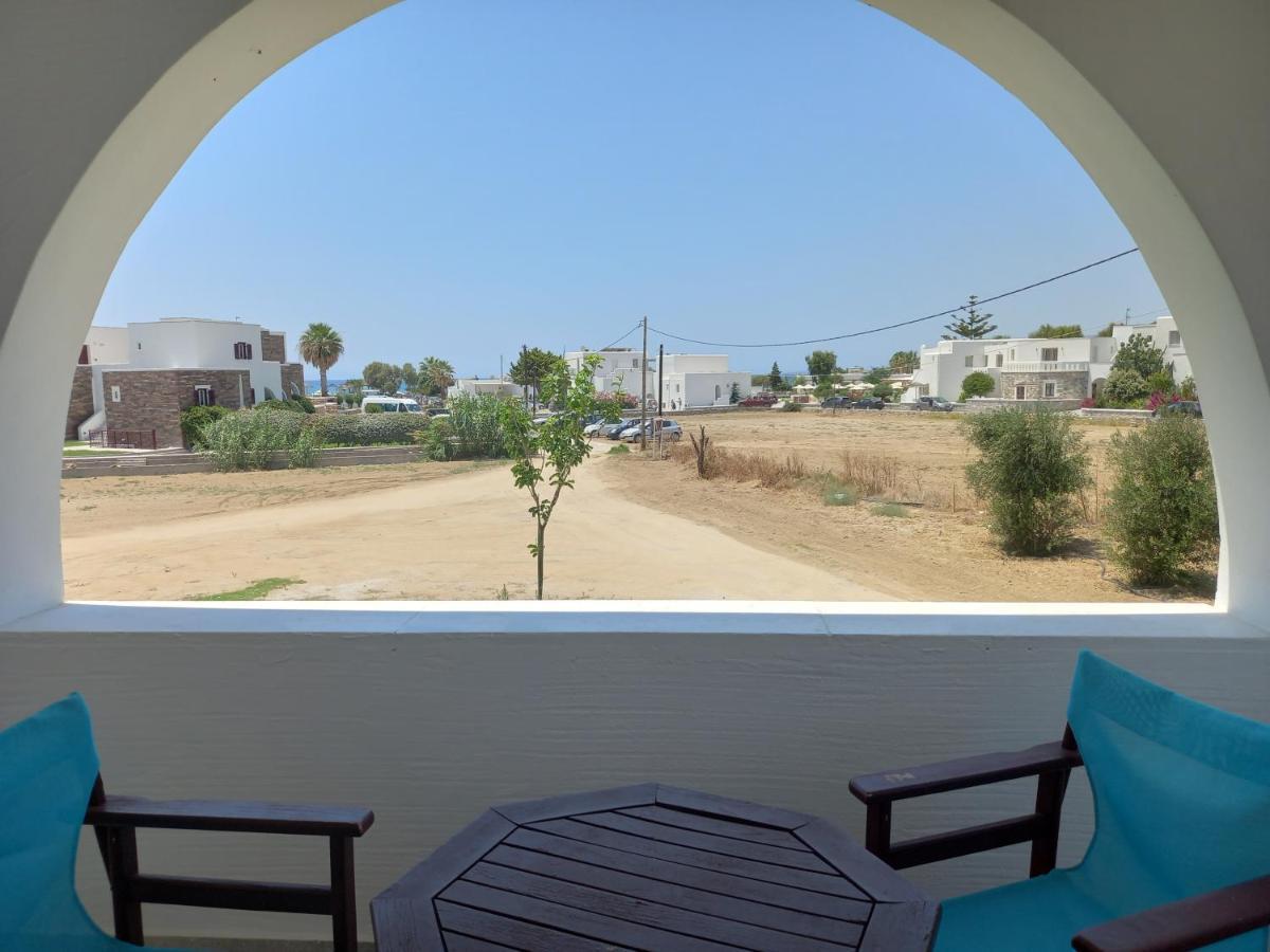 Joanna's On The Apartment Plaka (Naxos)