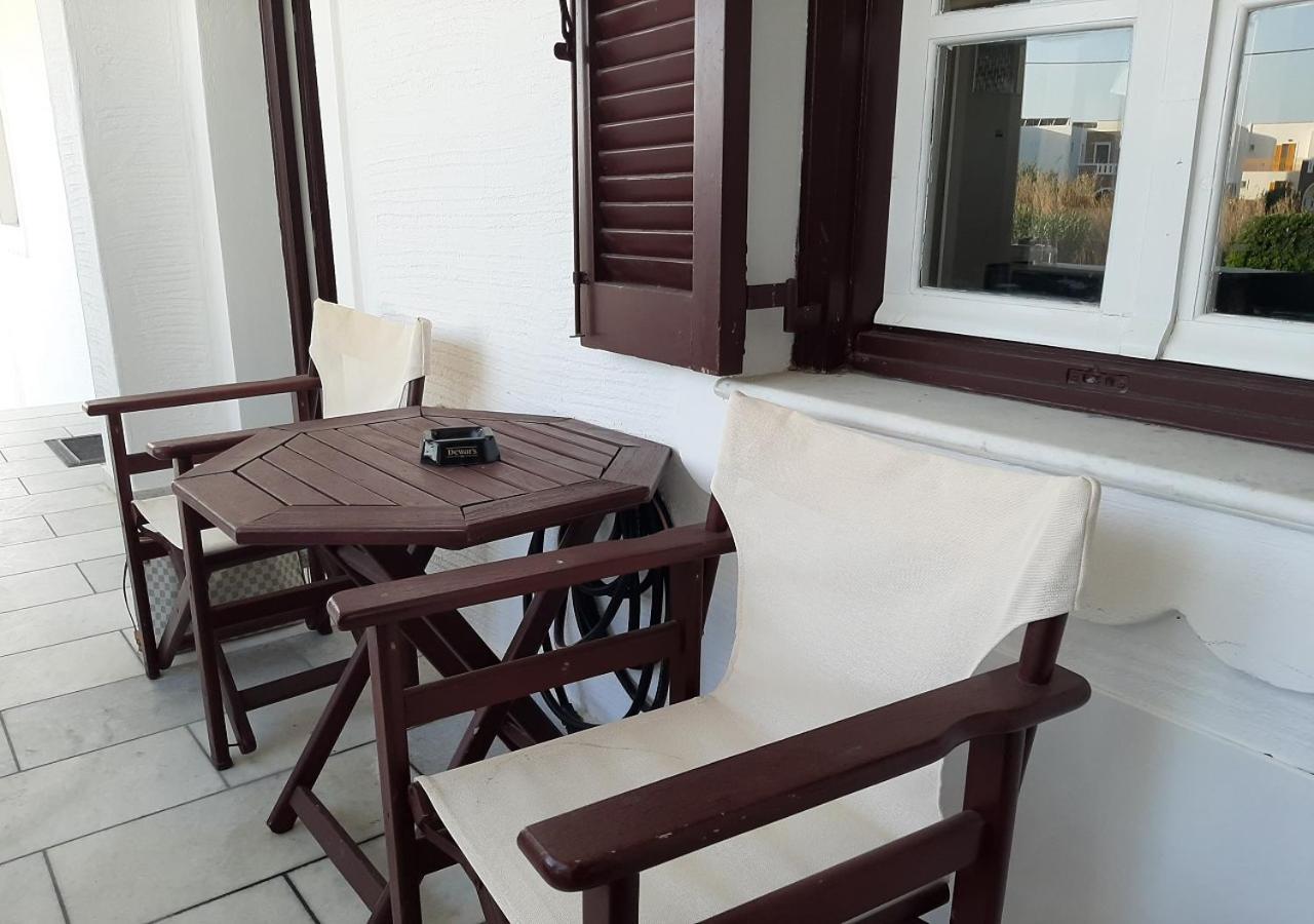 Joanna's On The Plaka (Naxos)